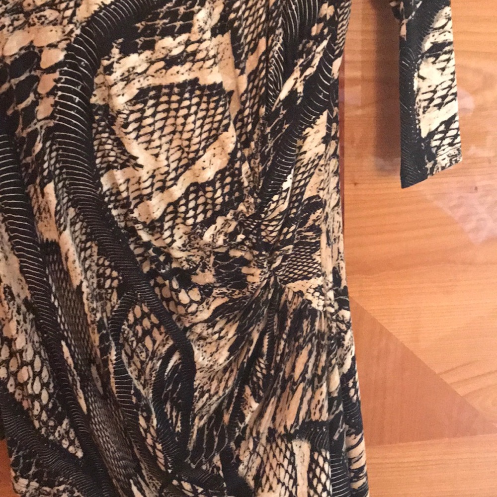 VENUS tunic - Picture 2 of 2